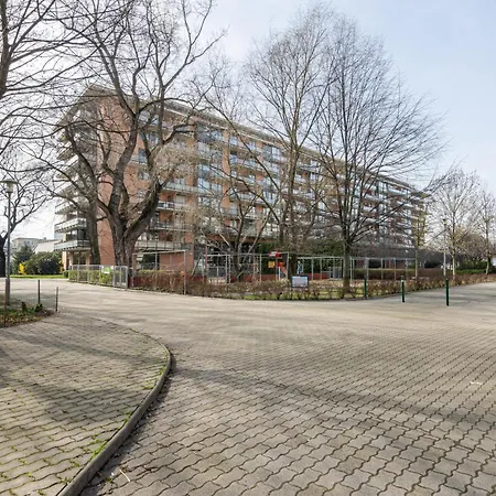 Heart And Soul Apartment *